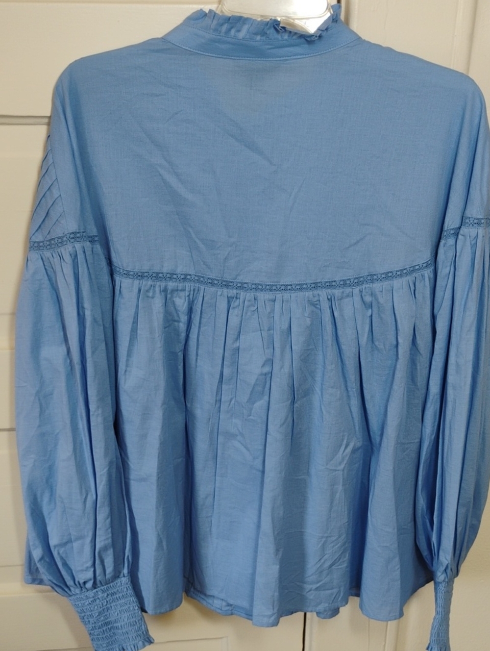 Terra & Sky Light Blue Pintuck & Lace Yoke Button-Down Blouse BNWT 100% Cotton - Picture 2 of 6